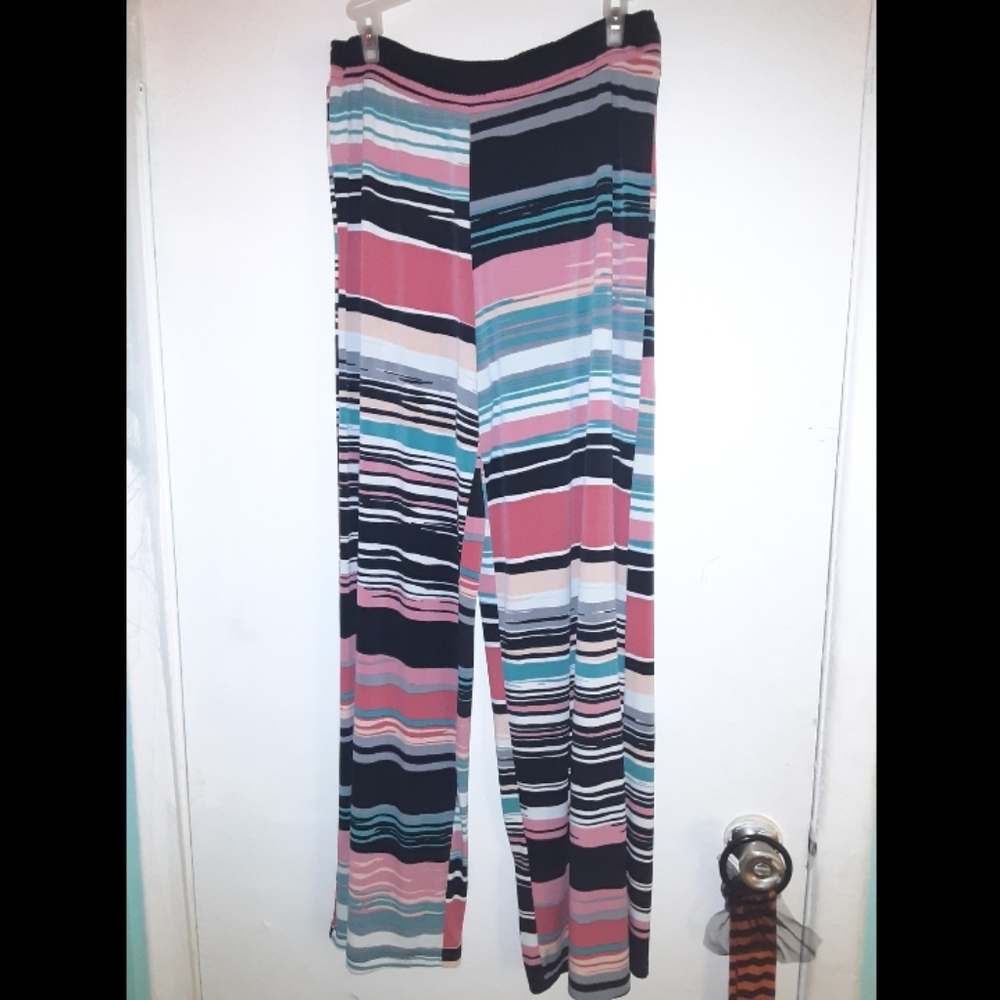 New Directions Flowing Striped Stretchy Pants